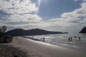 Piscina y playa