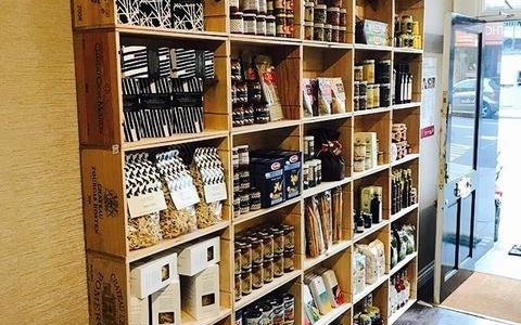 All the gourmet ingredients to host the perfect Tatler-Esque dinner party!