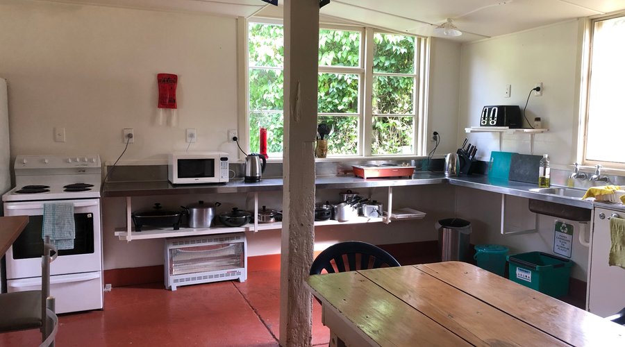 Fully equipped Kitchen plus BBQ