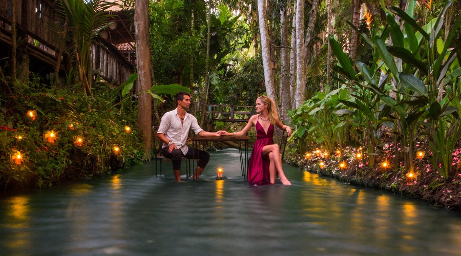 Romantic Dinner in the Keramas Sacred River