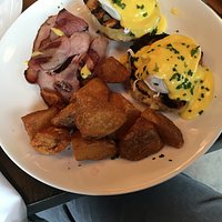 Eggs Benedict