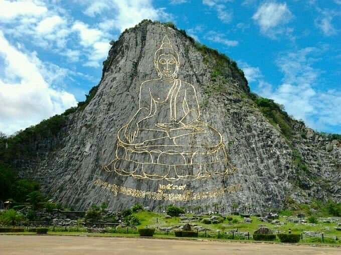 Buddha Mountain (Khao Chi Chan) image