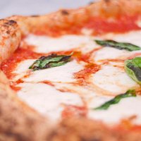 PIzza napoletana margherita