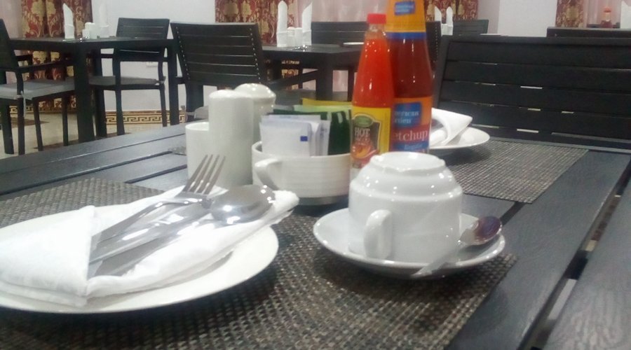 restaurant