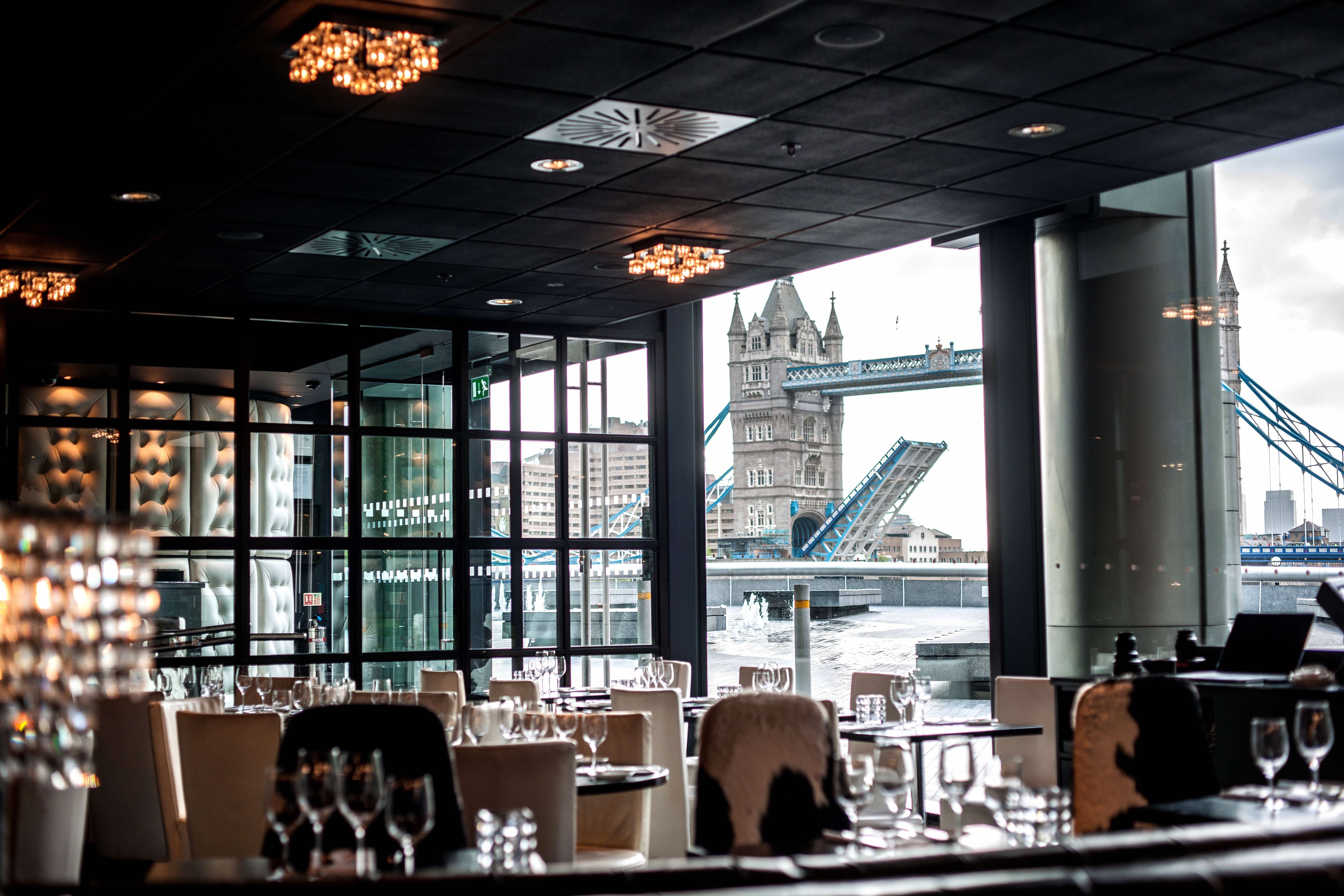 Restaurants near online tower bridge