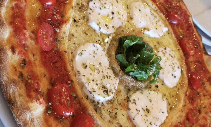 Pizzas creativas a el gusto del consumidor Productos Italianos y Biológicos🍕🍕🍕