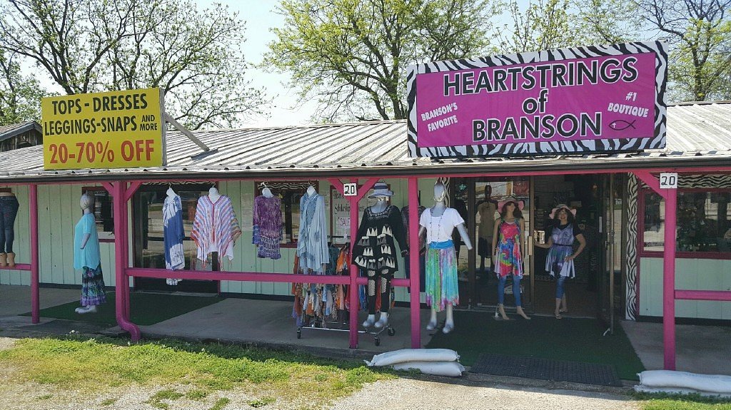 Heartstrings Of Branson - All You Need to Know BEFORE You Go
