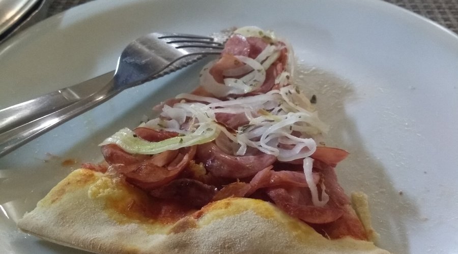 Pizza de calabresa