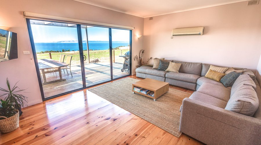 Kona living area with beautiful ocean view