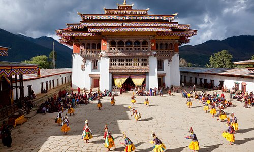 Festivals are celebrated in various places in 20 districts of Bhutan in different times and seasons. You will get to visit and experience amazing hidden culture in the Himalayas for centuries in nation of Bhutan.