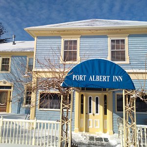 Port Albert Inn and Cottages