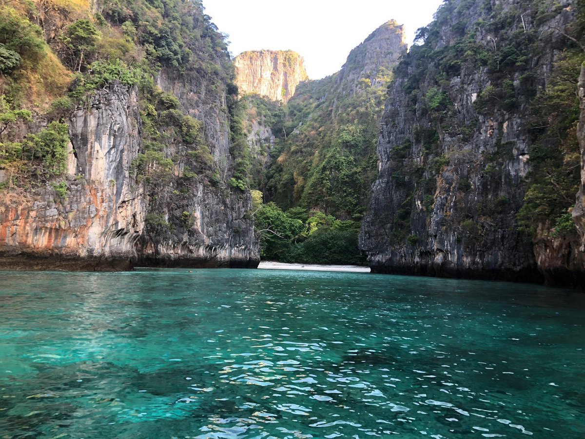 SAII PHI PHI ISLAND VILLAGE (Ко-Пхи-Пхи-Дон) - отзывы, фото и сравнение цен  - Tripadvisor