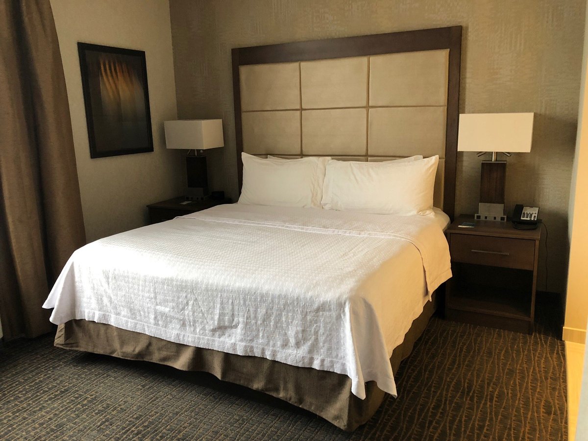 Homewood Suites by Hilton Calgary Downtown - UPDATED 2022 Prices ...