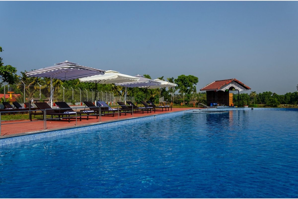 Добедан бич резорт. Salcete Beach Resort. Salcete Beach Resort Гоа. Salcete Beach Resort 4*. Salcete Beach Resort 4 Колва.