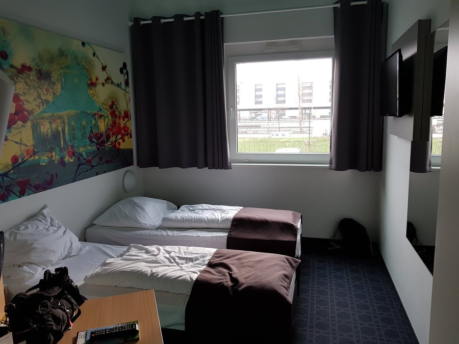 Frau aus Potsdam (BB, Landeshauptstadt)