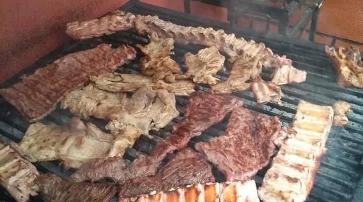 Costillas de Cerdo y Tortillas a Mano