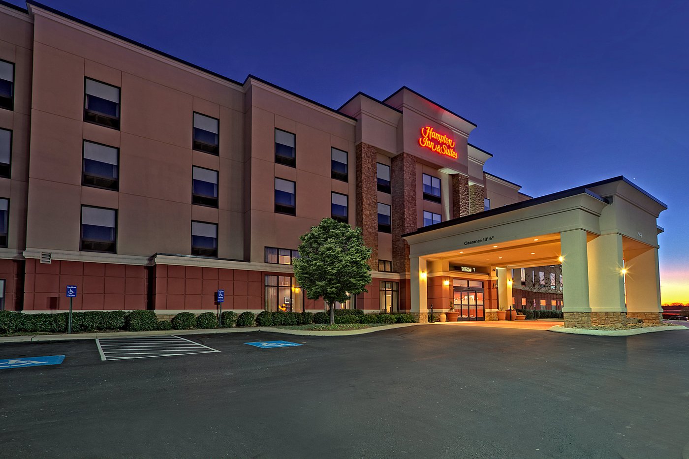 HAMPTON INN & SUITES LEBANON - Updated 2023 Prices & Hotel Reviews (TN)