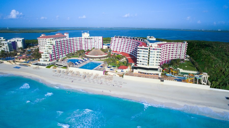 crown paradise cancun all inclusive