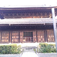 正面から