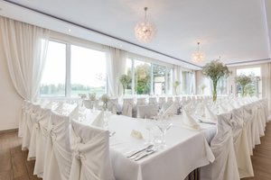 Business Centre & Event Rooms