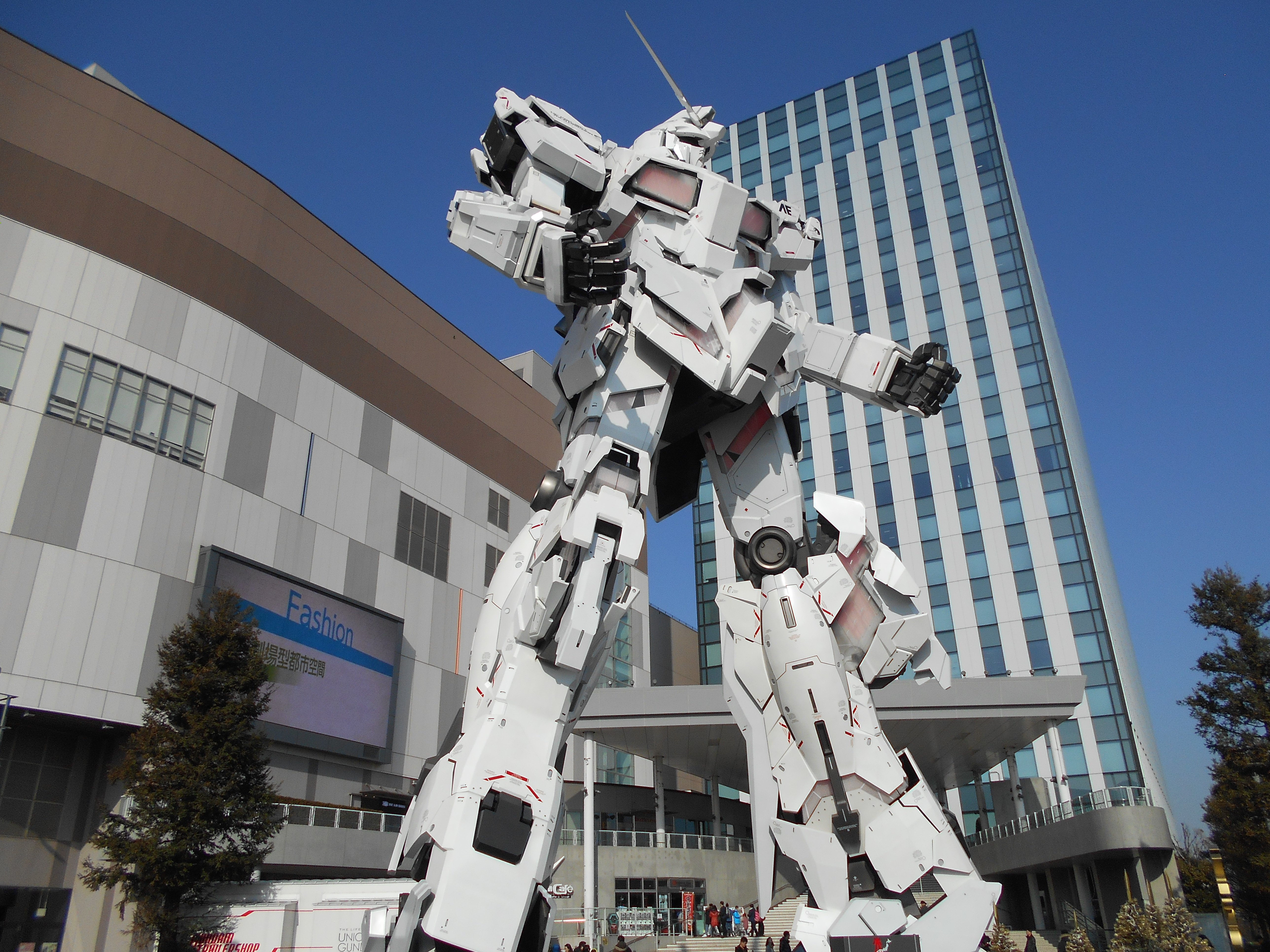 UNICORN GUNDAM STATUE: All You Need to Know BEFORE You Go (with