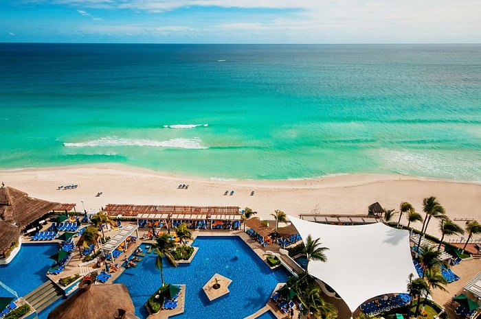 Royal Solaris Cancun Pool Pictures & Reviews - Tripadvisor