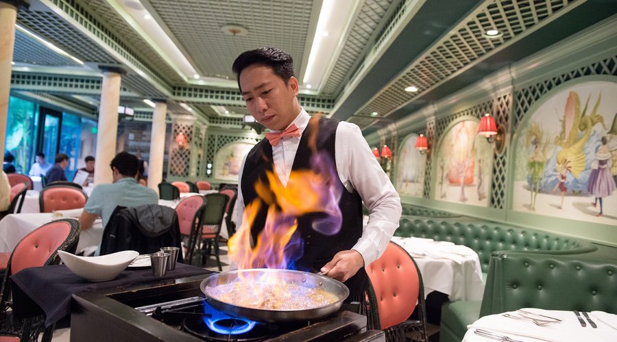 Flambé in the Chanteclair Room