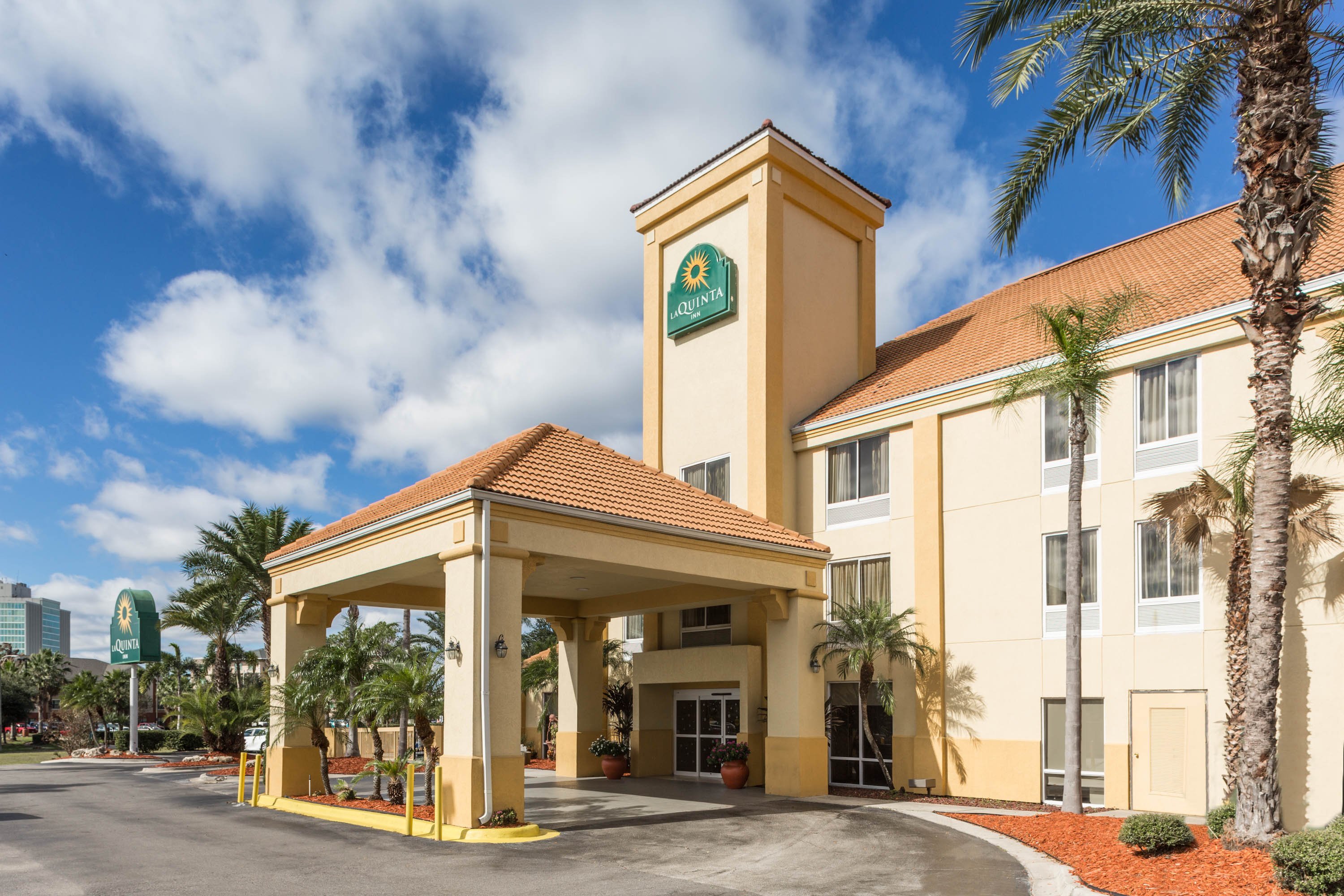 LA QUINTA INN SUITES BY WYNDHAM ORLANDO UNIVERSAL AREA 93 1 3 6   La Quinta Inn Suites 