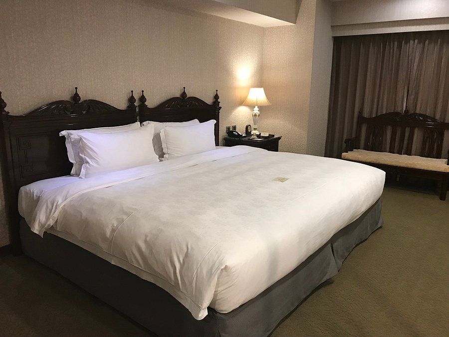 皇家季节酒店台中中港店馆 West District Royal Seasons Hotel Taichung Zhongkang 542条旅客点评与比价