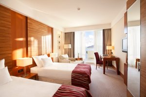 Room & Suite