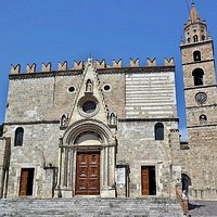 La facciata