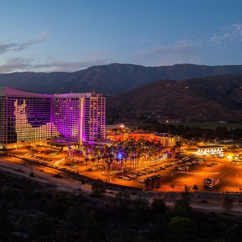 harrahs hotel and casino southern california