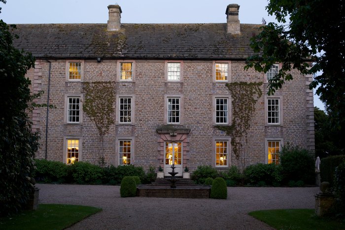 Headlam Hall Country Hotel & Spa Bar or Lounge: Pictures & Reviews ...