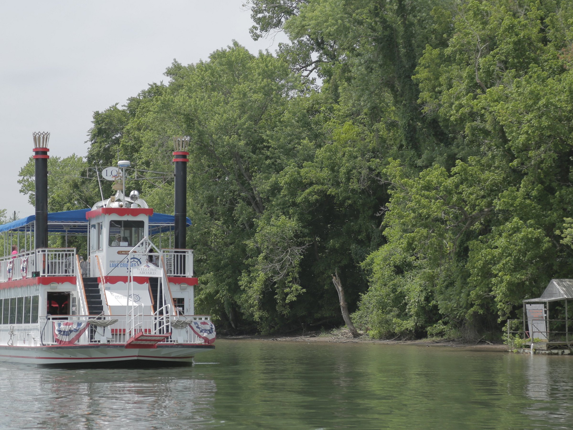 lake cruise branson mo