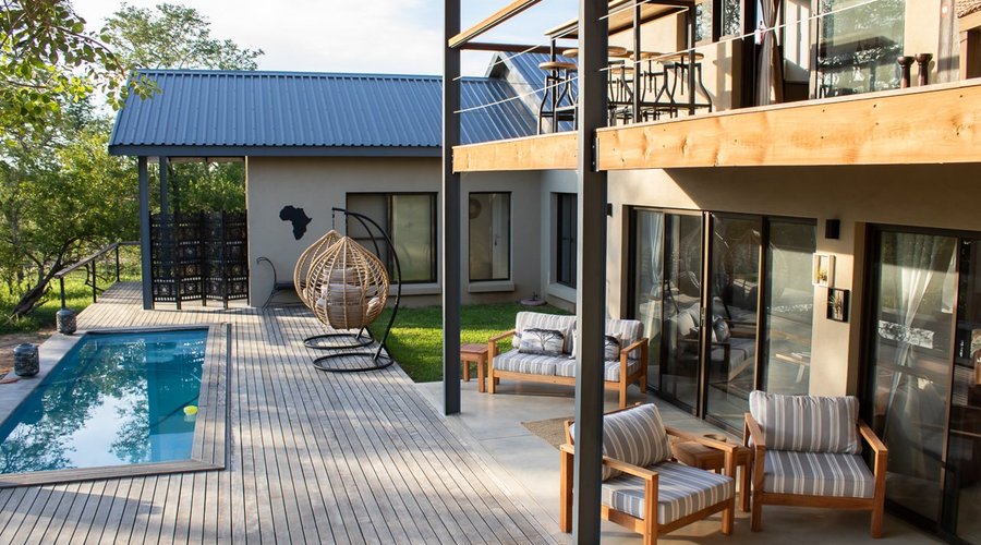 Outside lounge area