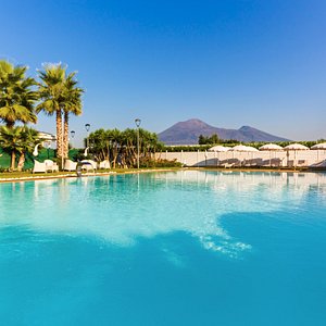 Bosco de' Medici Resort in Pompeii, image may contain: Hotel, Resort, Villa, Summer
