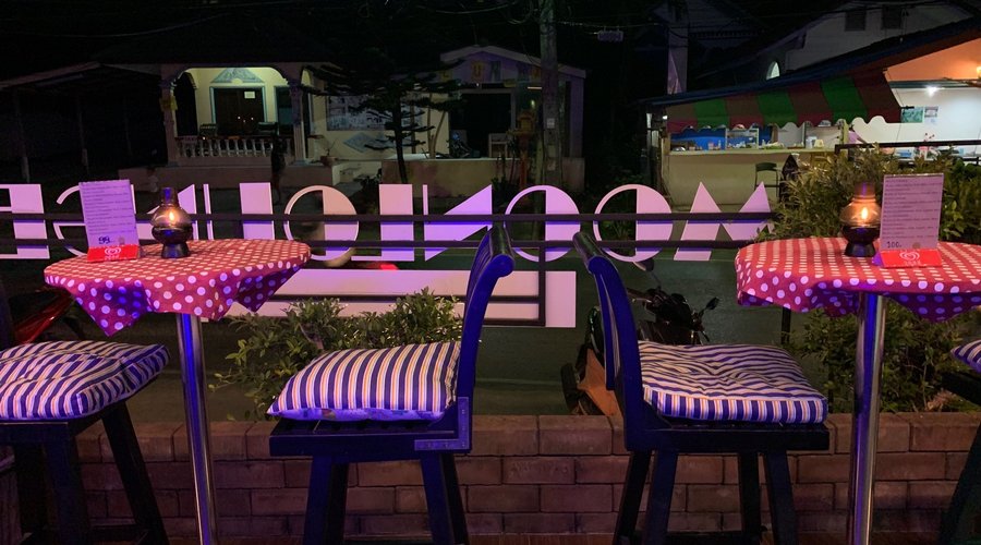 Moon Lounge cocktail bar, 카타 - 레스토랑 리뷰 - 트립어드바이저