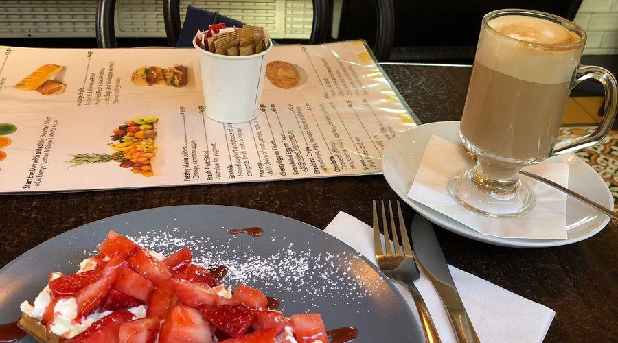 Wimbledon waffle🍓