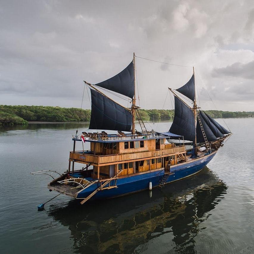 situju cruise ship indonesia