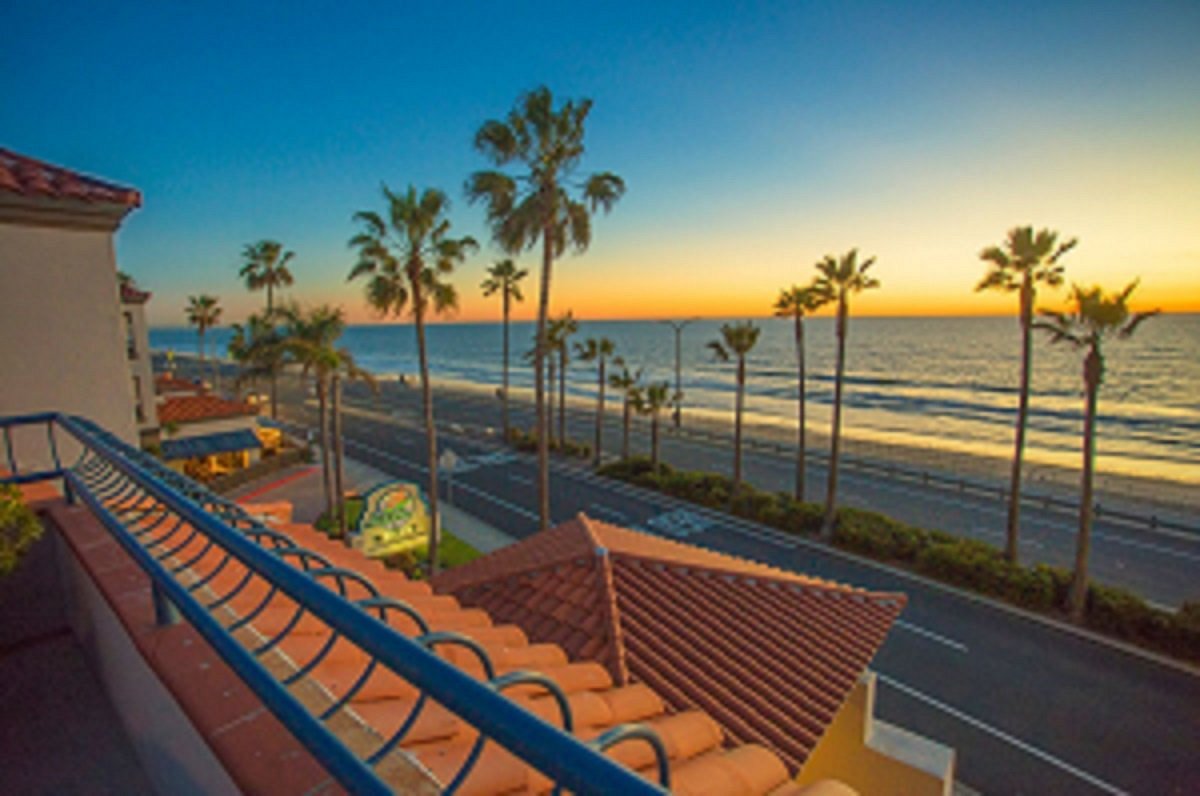 TAMARACK BEACH RESORT (Carlsbad, Californie) tarifs 2025