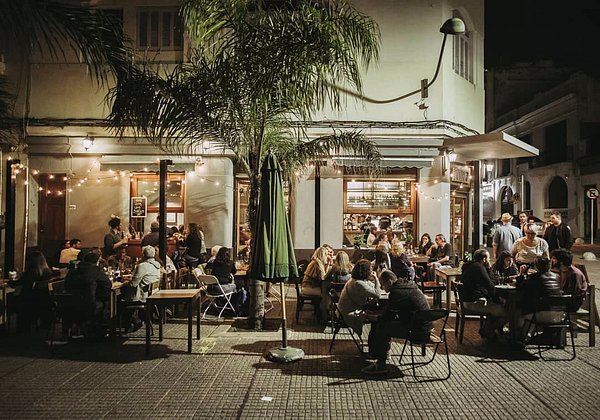 Ensaladas preparadas al momento! - Picture of Donut City Bar, Montevideo -  Tripadvisor