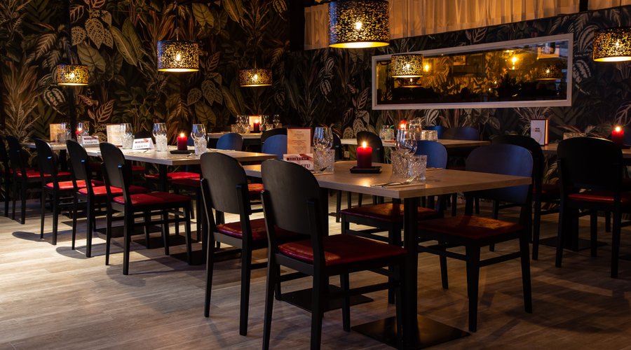 Cozy dinner is waiting for you. 