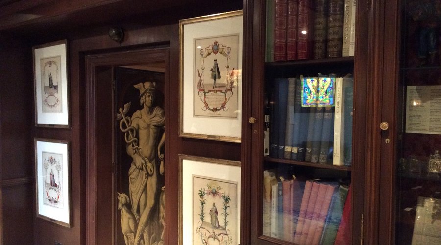Downstairs is a large library with 19th and 20th Century books dealing mainly with travel literature (Asia and Europe).  This is also a research library.