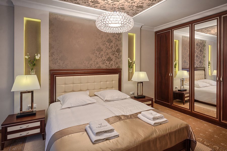 APARTHOTEL VANILLA - UPDATED 2023 Hotel Reviews (Krakow, Poland