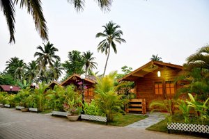 Majestic Beach Comforts in Varca