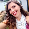 Por aà com Manuela