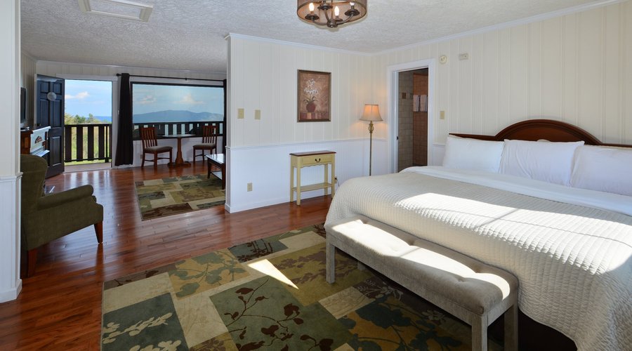 Heidi Suite