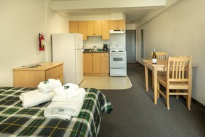 Room & Suite