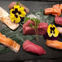 Sushi & Sashimi Deluxe