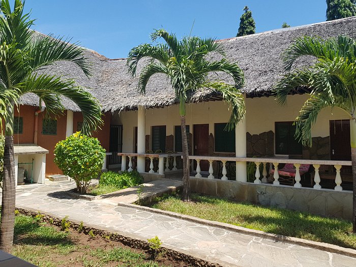 DIANI CAMPSITE AND COTTAGES - Updated 2023 (Diani Beach, Kenya)